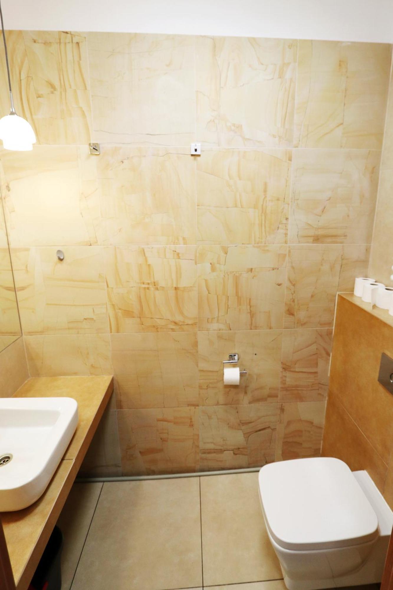 Fantastic Waw - C19 Room F Varsovia Exterior foto